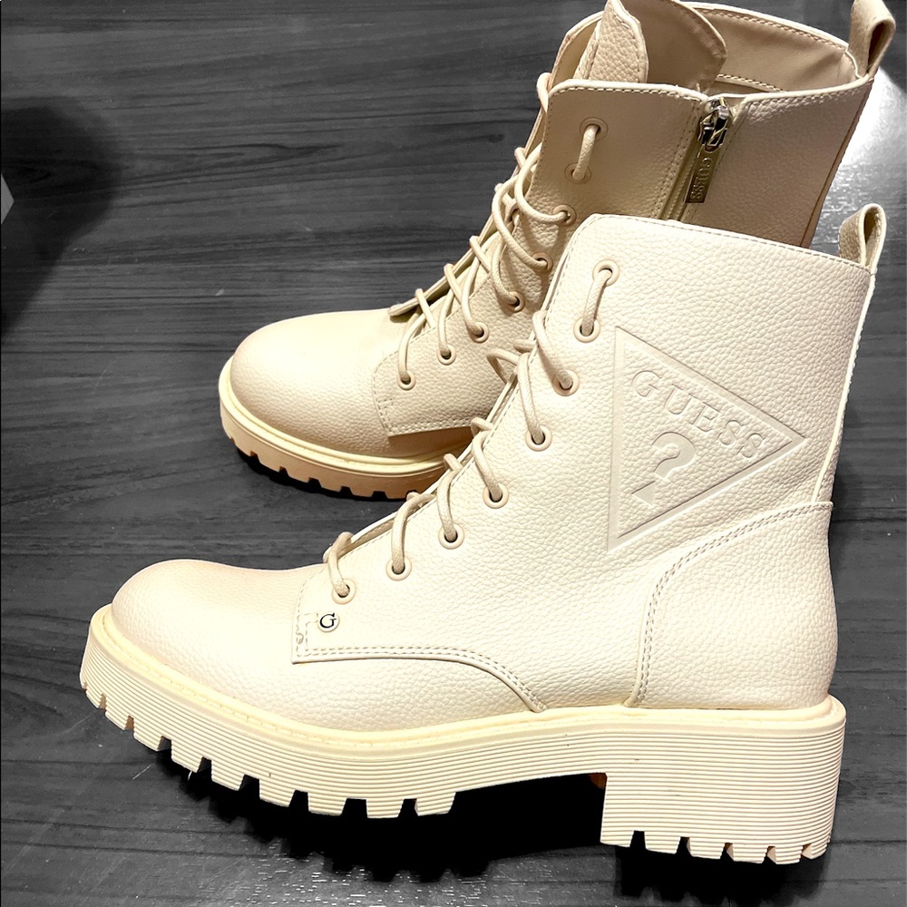 Guess Womens Combat Lace Up Boots Cream